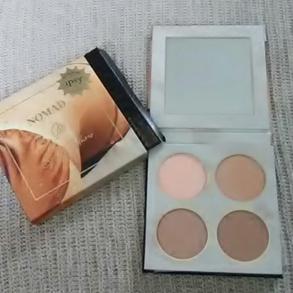 Nomad Sydney Bathers Kiss of Sun Palette